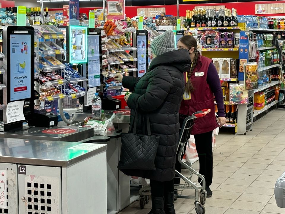 В июне все будет бесплатно: «Пятёрочка», «Красное&Белое» и «Магнит» приняли решение