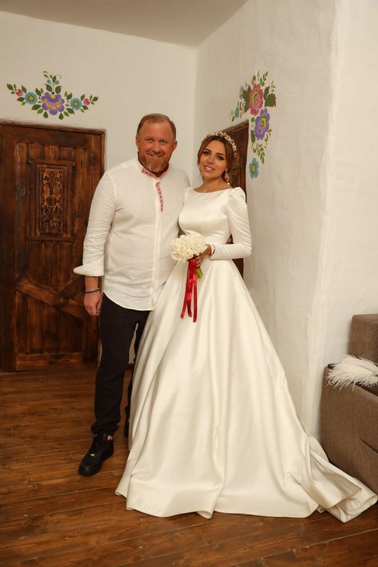 Знаменитости на развенчанном пути: громкие разводы 2025 года и их причины