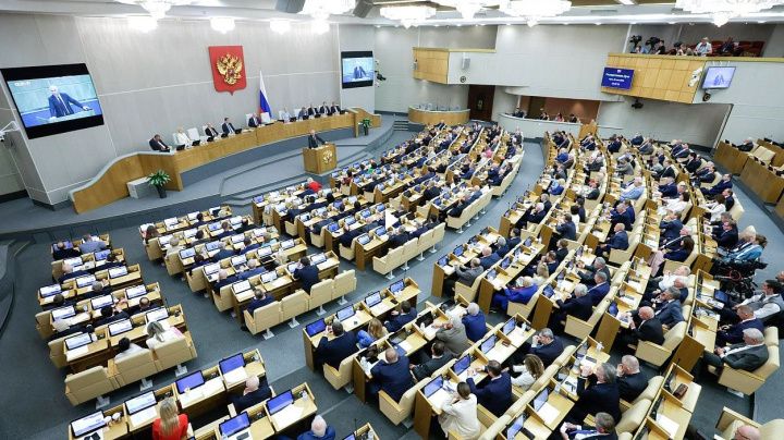 Что ждет россиян в новогоднем месяце: новые законы и изменения