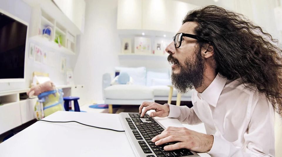 Новые штрафы за авторизацию на российских сайтах