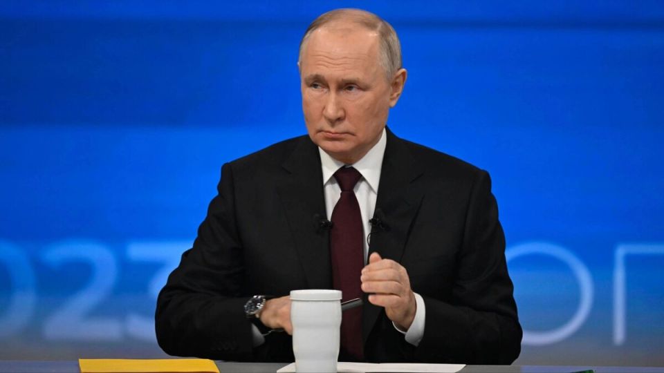 Путин отменяет декларации о доходах для госслужащих