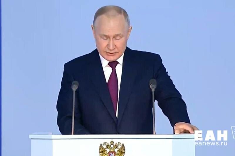 Россиян ждет новый формат общения: домовые чаты переходят в MАХ