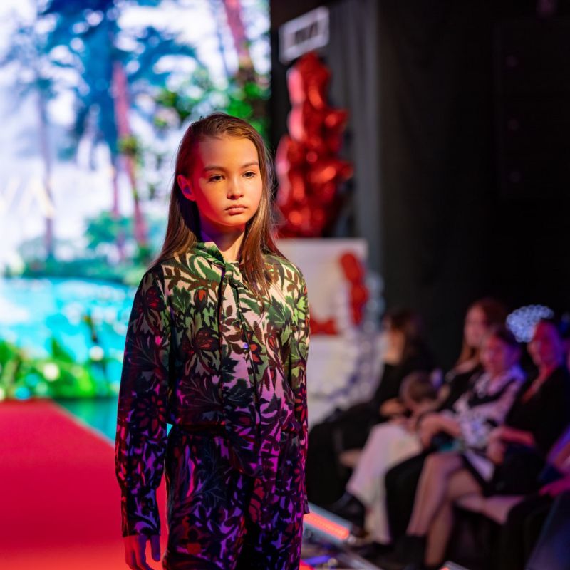      Yamal Fashion Week 2025