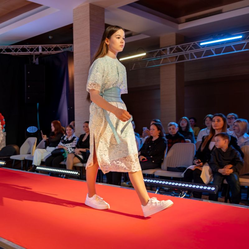      Yamal Fashion Week 2025