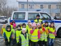 Салехардские автоинспекторы провели пешеходную экскурсию для детей