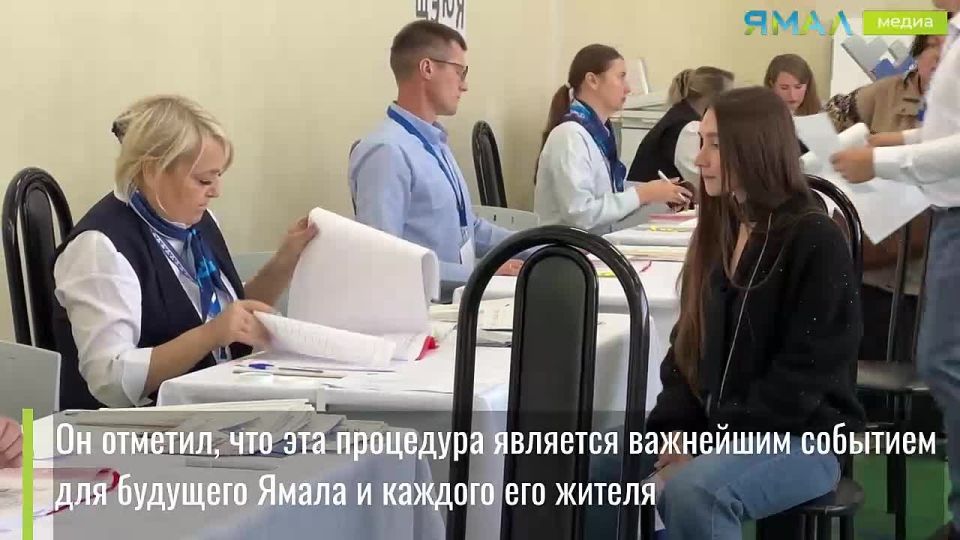  :        