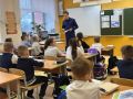 Помощник прокурора Лабытнанги Георгий Милевский провел урок с обучающимися МАОУ «СОШ № 8» города Лабытнанги на тему: «Основные конституционные права, свободы и обязанности человека и гражданина Российской Федерации»
