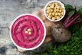 Свекольный хумус: яркий вкус и полезные свойства на вашей кухне