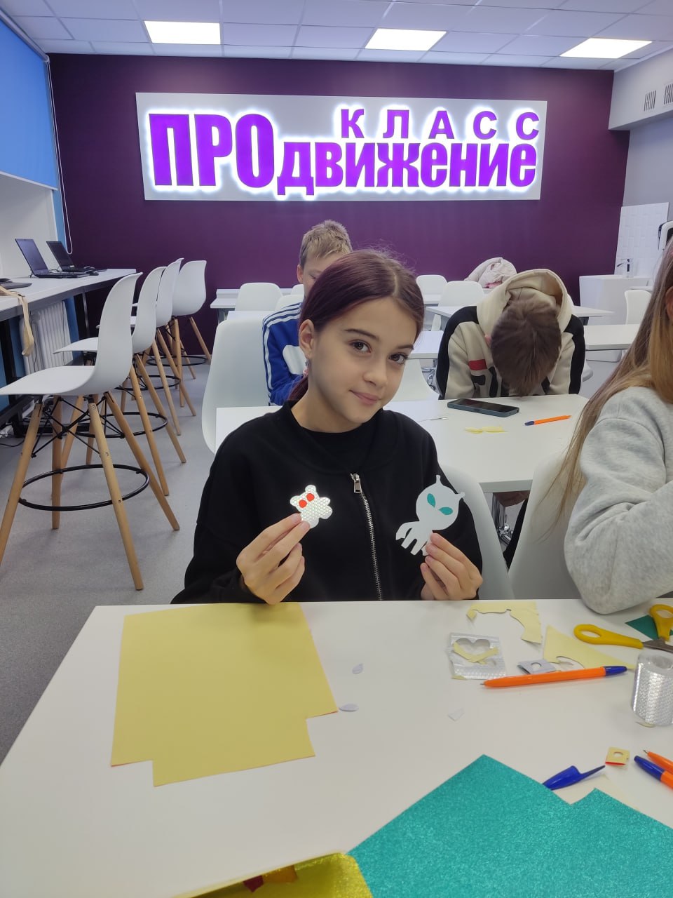 Надымские автоинспекторы провели практическое занятие по ПДД в школе №3