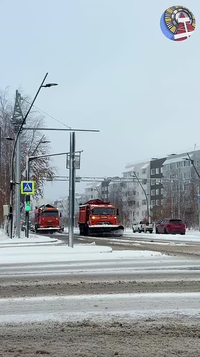 В Ноябрьск пришли первые снегопады