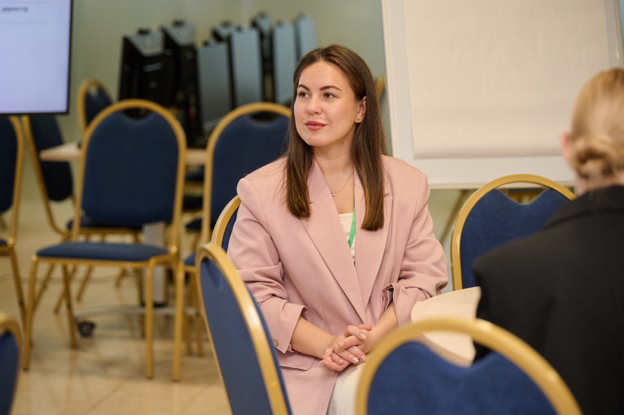 В Салехарде прошла стратегическая сессия по применению технологий искусственного интеллекта в государственном секторе В Салехарде прошла стратегическая сессия по применению технологий искусственного интеллекта в государственном секторе