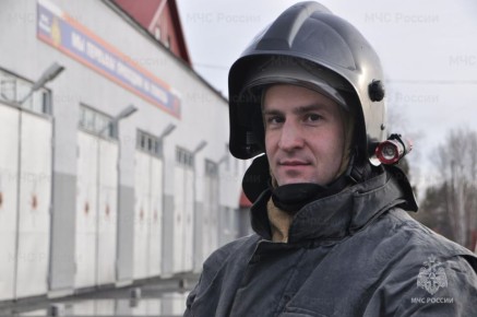В 2025 году звание лучшего пожарного Ямала получил Сергей Смый