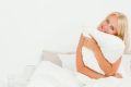 Как вернуть подушкам отельную свежесть: простые секреты на вашей кухне