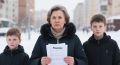 Как одна мама из ЯНАО отстояла свое право на пенсию после отказа из-за места рождения ребенка