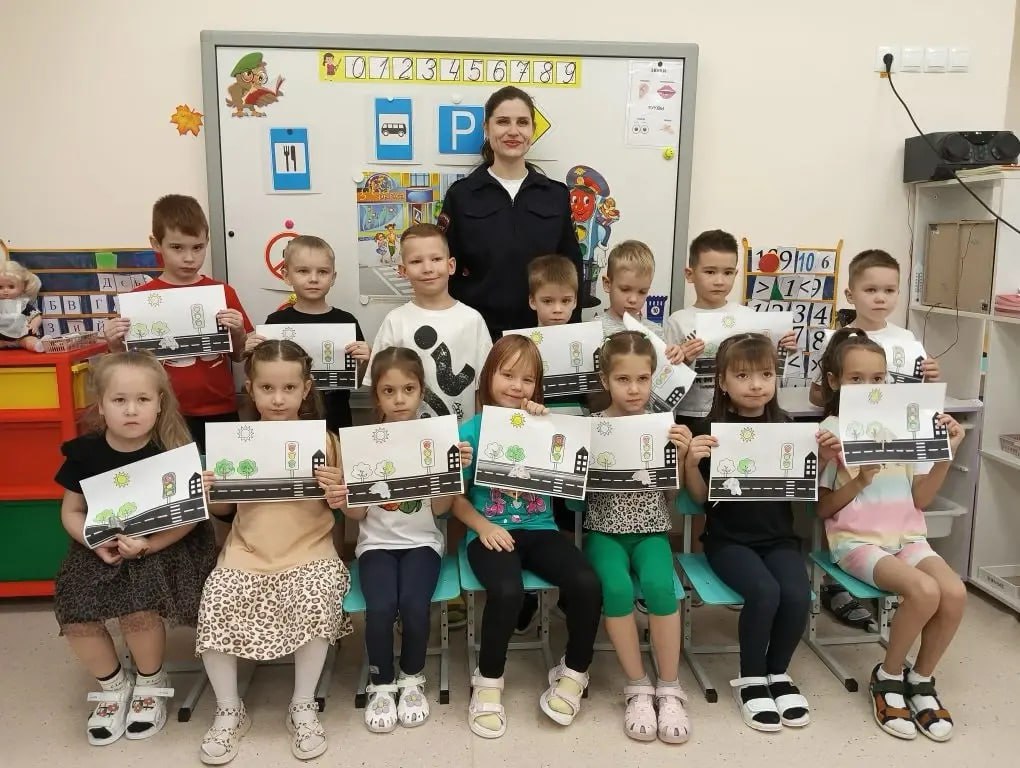 В Салехарде для дошкольников организована интерактивная программа по ПДД