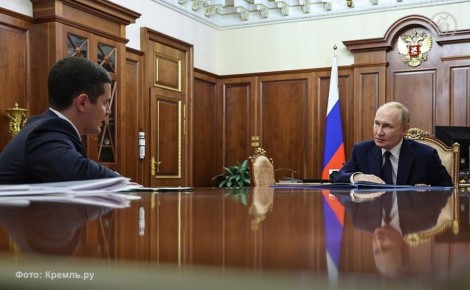 В Ямало-Ненецком автономном округе (ЯНАО) снизился уровень младенческой смертности в 5,4 раза с 2010 года, сообщил губернатор Дмитрий Артюхов в ходе встречи с президентом России Владимиром Путиным