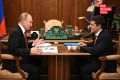 Путин во вторник примет с докладом губернатора ЯНАО Артюхова