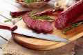 Почему колбасу нарезают под углом: откровения кулинарного искусства