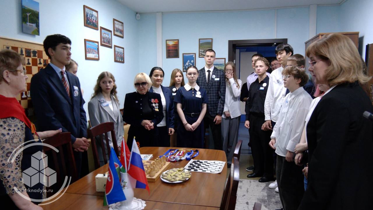 Юные надымчане побывали в администрации района в рамках программы «ГосСтарт»