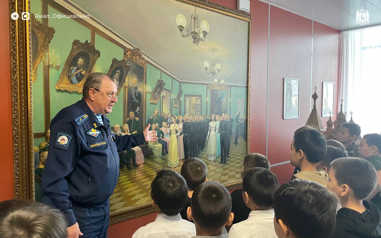 Юные тундровики отправились в образовательную поездку в Омск Юные тундровики отправились в образовательную поездку в Омск