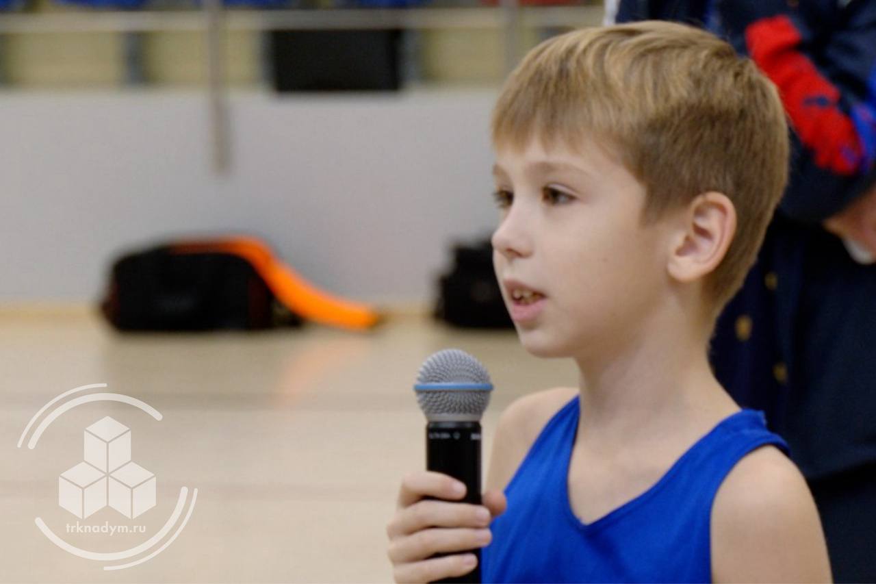 В зале спортивной школы «Арктика» для юных надымчан проходил мастер-класс от бронзового призёра Чемпионата Мира и Чемпиона Европы Дмитрия Двали В зале спортивной школы «Арктика» для юных надымчан проходил мастер-класс от бронзового призёра Чемпионата Мира и Чемпиона Европы Дмитрия Двали