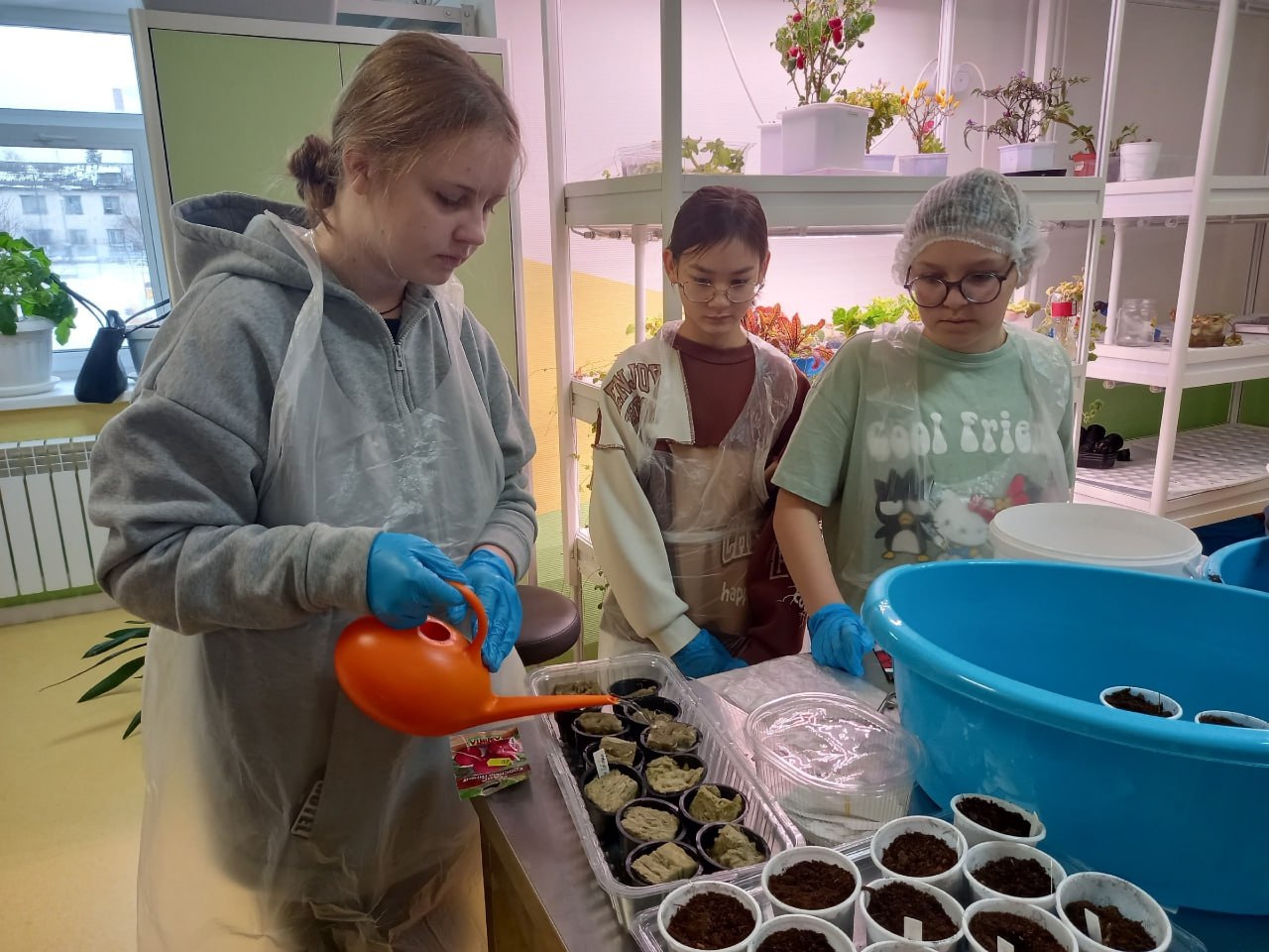 Не огородник, а сити-фермер: юные ямальцы примерили новую профессию