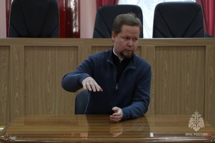 Воспитательная работа сотрудников и работников Главного управления МЧС России по ЯНАО ведется непрерывно