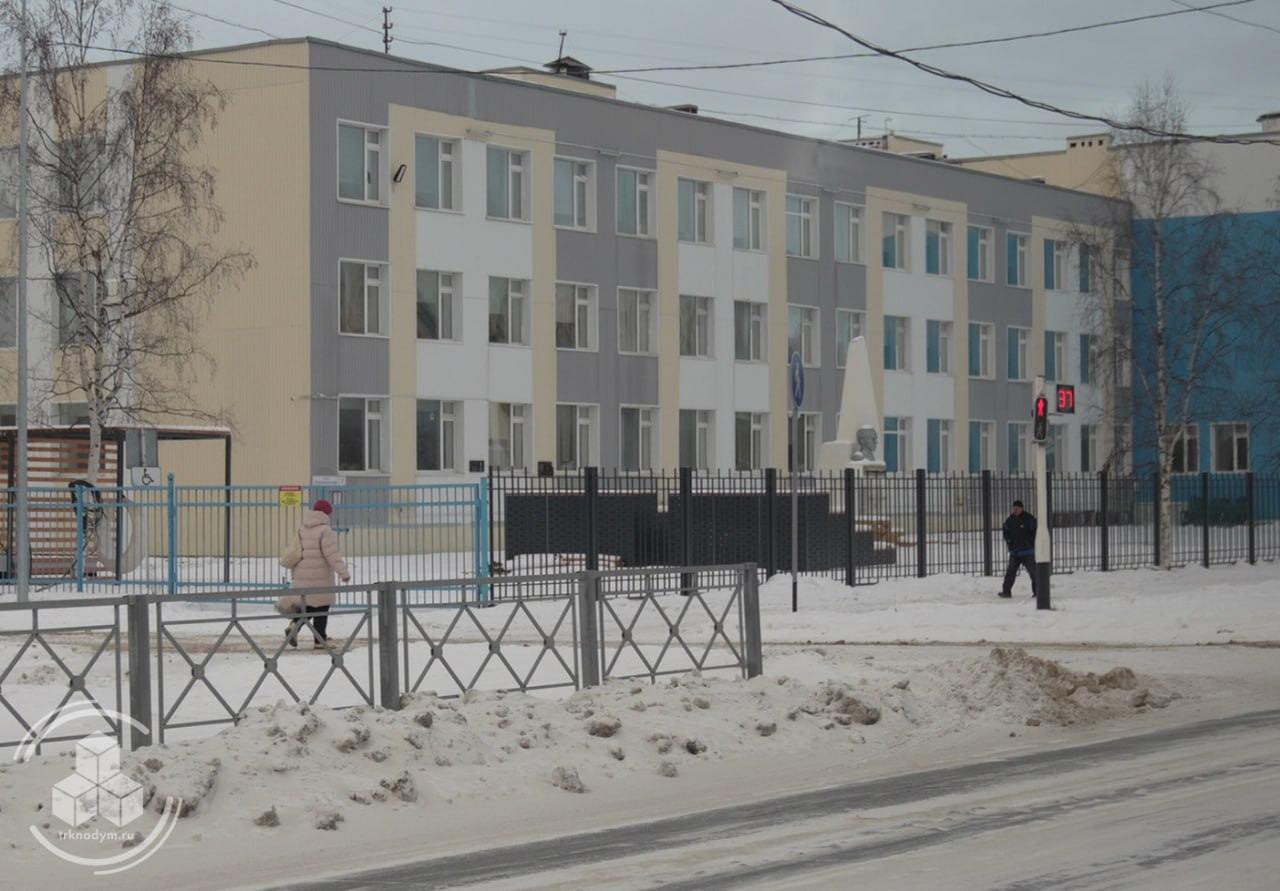 В Надыме состоялся рейд в рамках партийного проекта «Единой России» «Дом-школа-дом» В Надыме состоялся рейд в рамках партийного проекта «Единой России» «Дом-школа-дом»