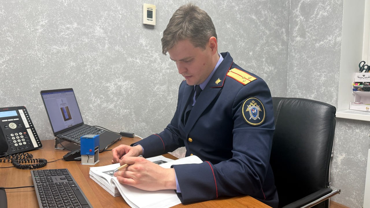 В Салехарде несовершеннолетний подозревается в краже денежных средств с банковской карты