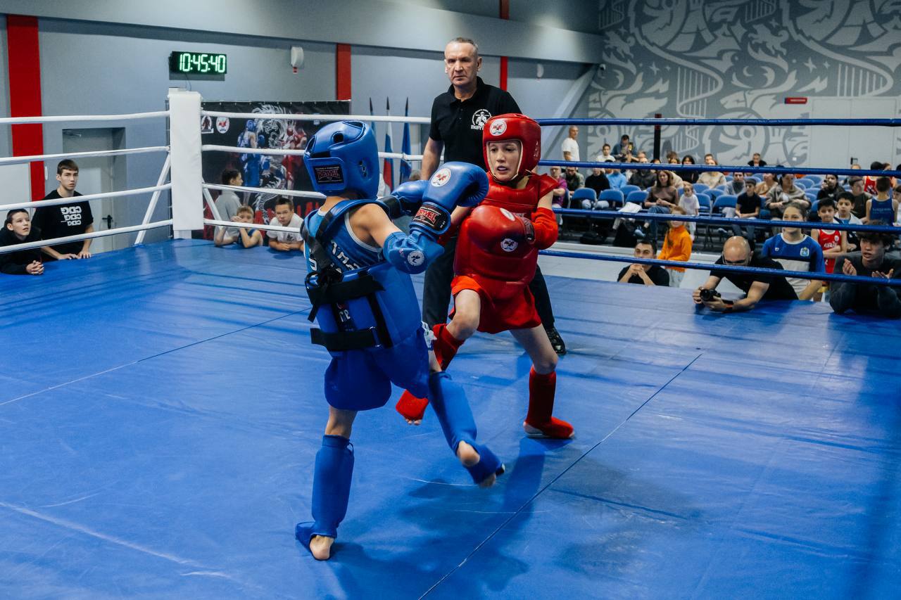 В Ноябрьск с визитом приехал основатель авторской школы единоборств «Шторм» В Ноябрьск с визитом приехал основатель авторской школы единоборств «Шторм»