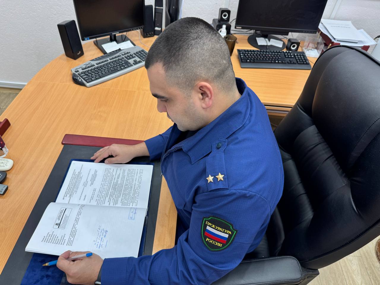 Прокуратурой автономного округа утверждено обвинительное заключение по уголовному делу по факту нарушения правил дорожного движения, в результате которого наступила смерть 5 лиц Прокуратурой автономного округа утверждено обвинительное заключение по уголовному делу по факту нарушения правил дорожного движения, в результате которого наступила смерть 5 лиц