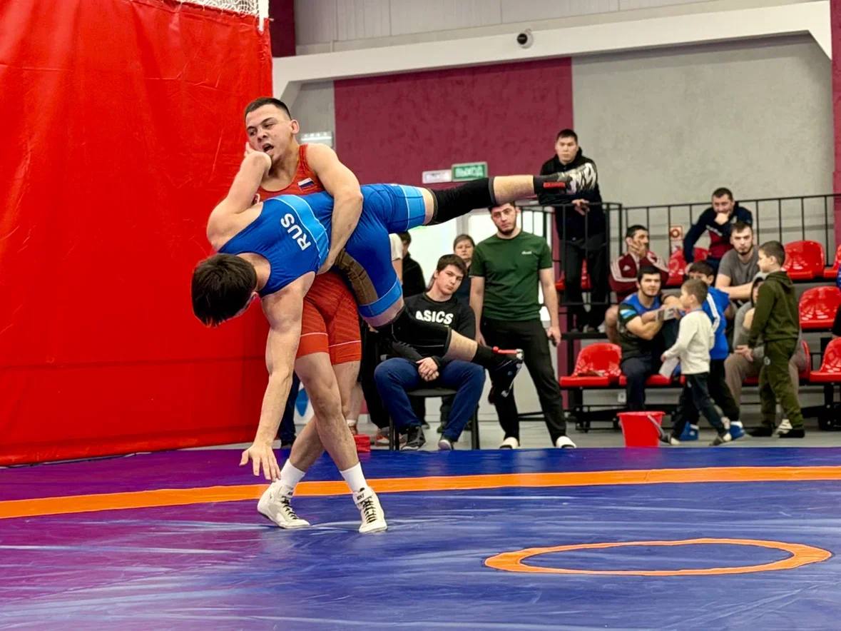 В Пуровском районе завершился чемпионат округа по спортивной (греко-римской) борьбе В Пуровском районе завершился чемпионат округа по спортивной (греко-римской) борьбе