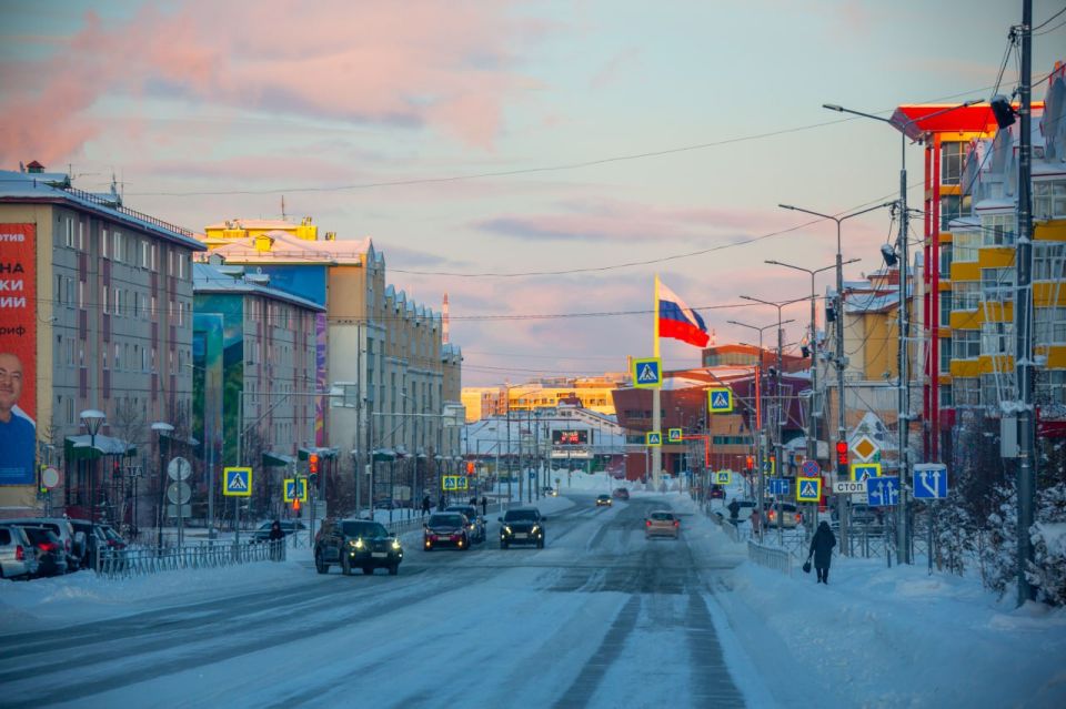 С добрым утром, Салехард. Температура днём от - 24 C° до -19 C°, переменная облачность, ветер 1-3 м/с