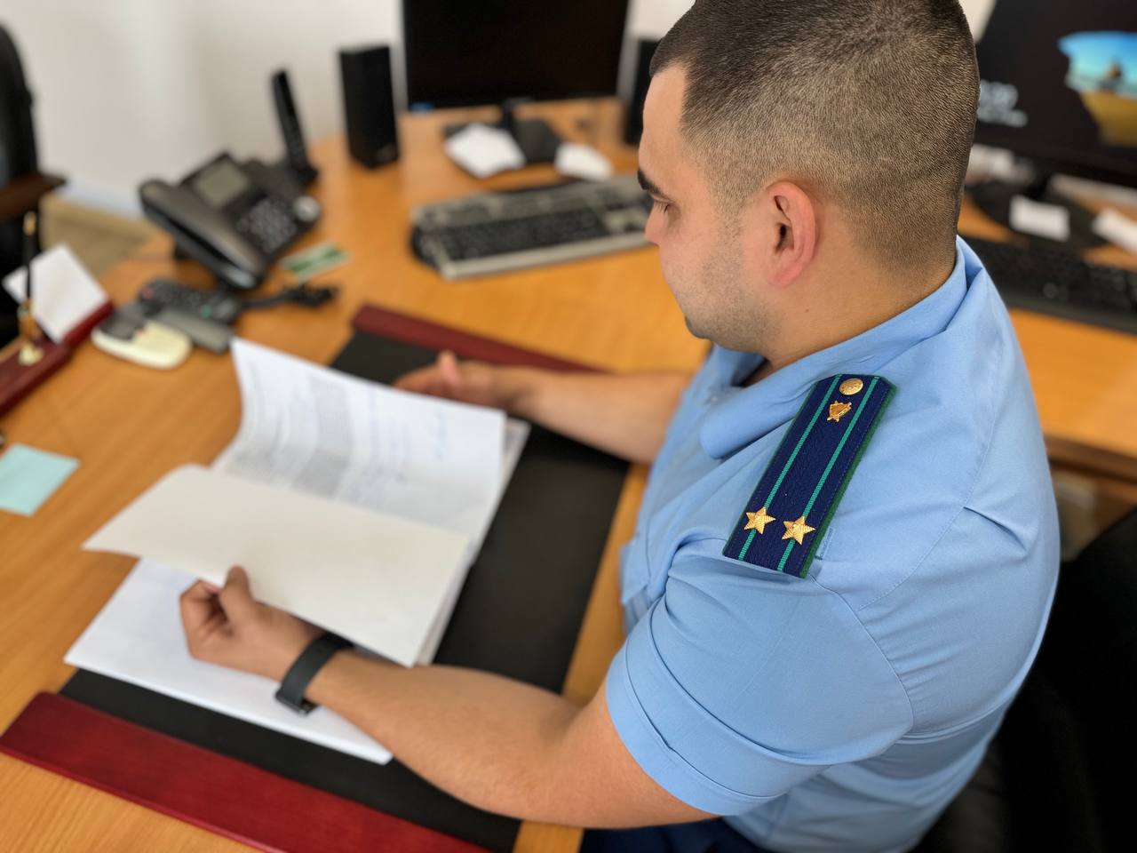 Прокуратурой Салехарда приняты меры реагирования за ненадлежащее содержание улично-дорожной сети Прокуратурой Салехарда приняты меры реагирования за ненадлежащее содержание улично-дорожной сети