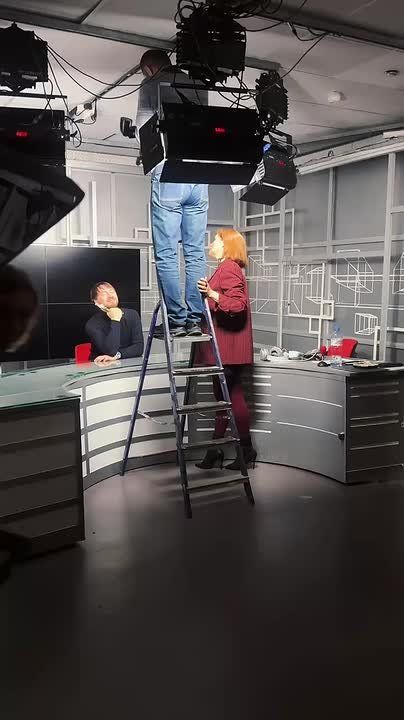 Как мы сделали наш баннер к 35-летию?