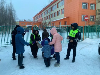 В Ноябрьске провели акцию «Ребенок - главный пассажир!»