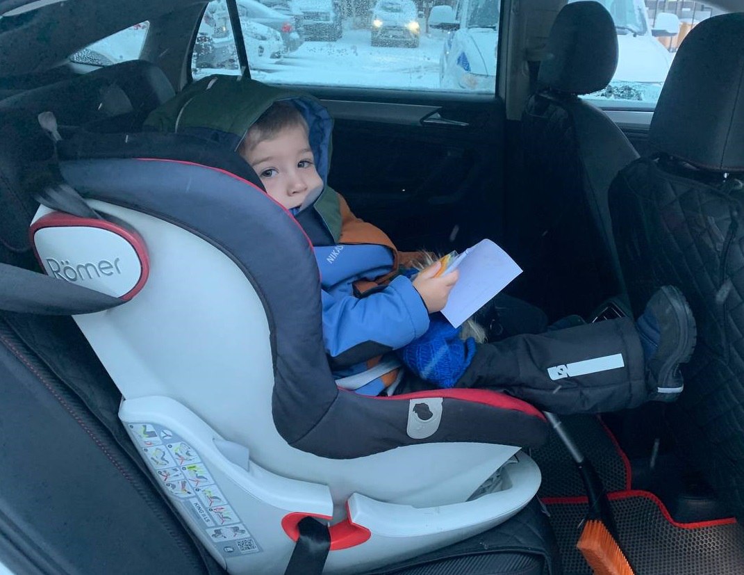 В Ноябрьске провели акцию «Ребенок - главный пассажир!» В Ноябрьске провели акцию «Ребенок - главный пассажир!»