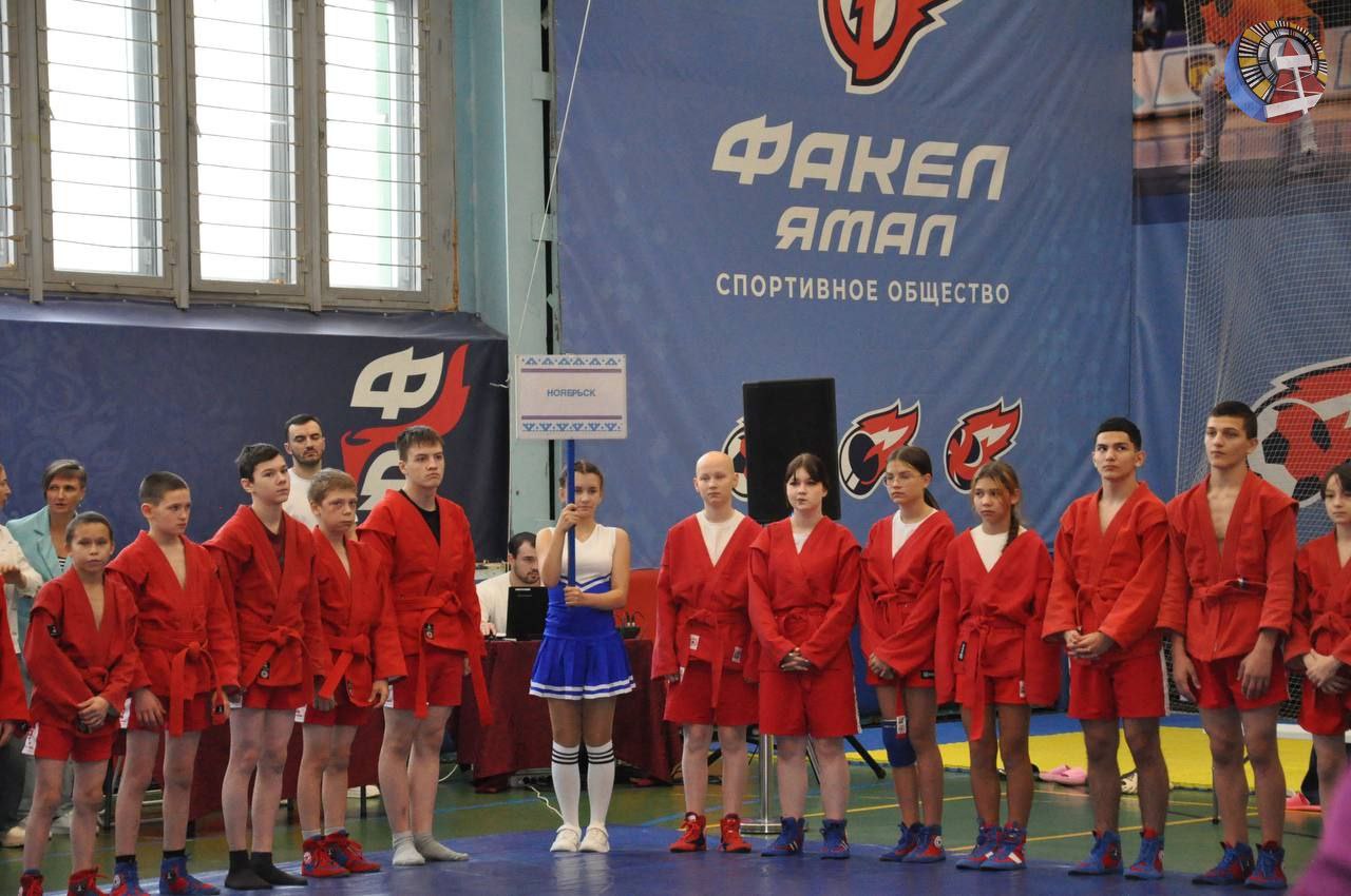 Поздравляем команду 13-й школы Ноябрьска с ярким достижением!