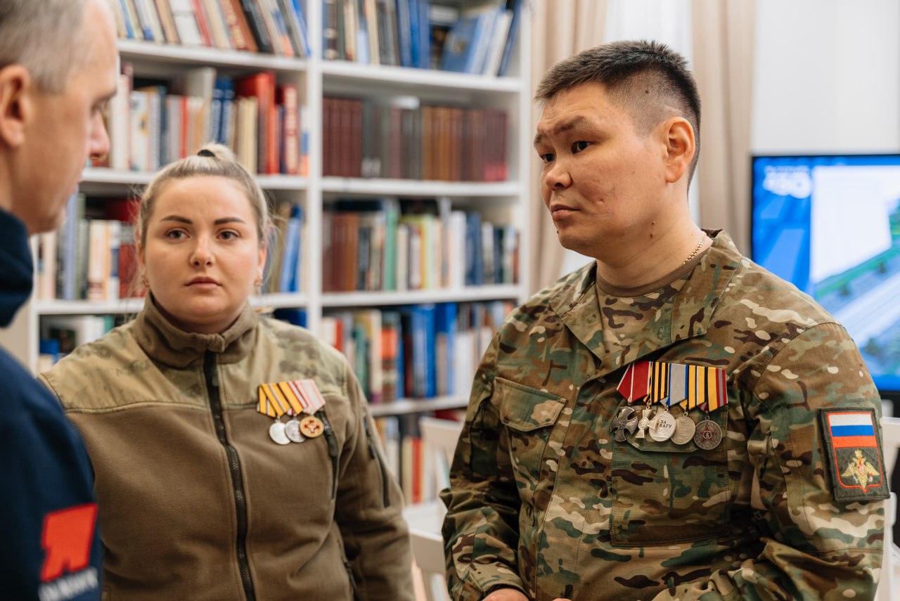 Алексей Титовский: Встретился с прекрасной семьей Родиона и Кристины Пуйко, участниками специальной военной операции Алексей Титовский: Встретился с прекрасной семьей Родиона и Кристины Пуйко, участниками специальной военной операции