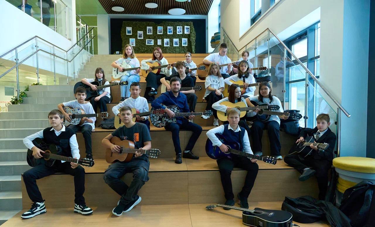 Героями становятся. Вот и подошёл к завершению VI благотворительный марафон «СВОИ» Героями становятся. Вот и подошёл к завершению VI благотворительный марафон «СВОИ»