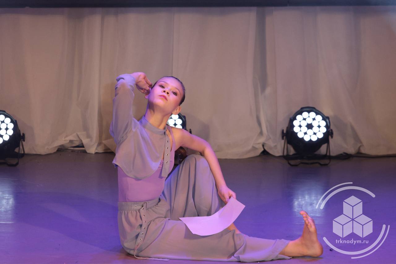 В Надыме снова выбирают лучших танцоров среди подростков В Надыме снова выбирают лучших танцоров среди подростков