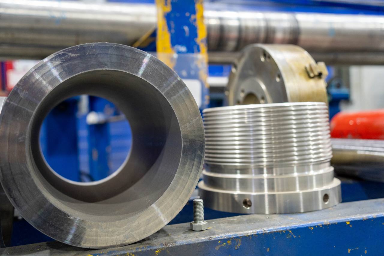 В Ноябрьске побывали на ключевых предприятиях топливно-энергетического комплекса В Ноябрьске побывали на ключевых предприятиях топливно-энергетического комплекса