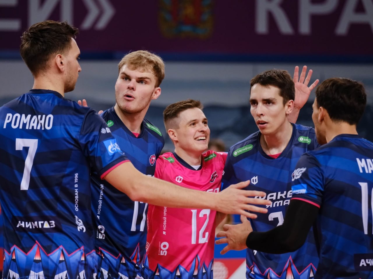 Болеем за огненных!. Сегодня в 19:00 «ФАКЕЛ ЯМАЛ» проведёт домашний матч с командой «Ярославич» из Ярославля