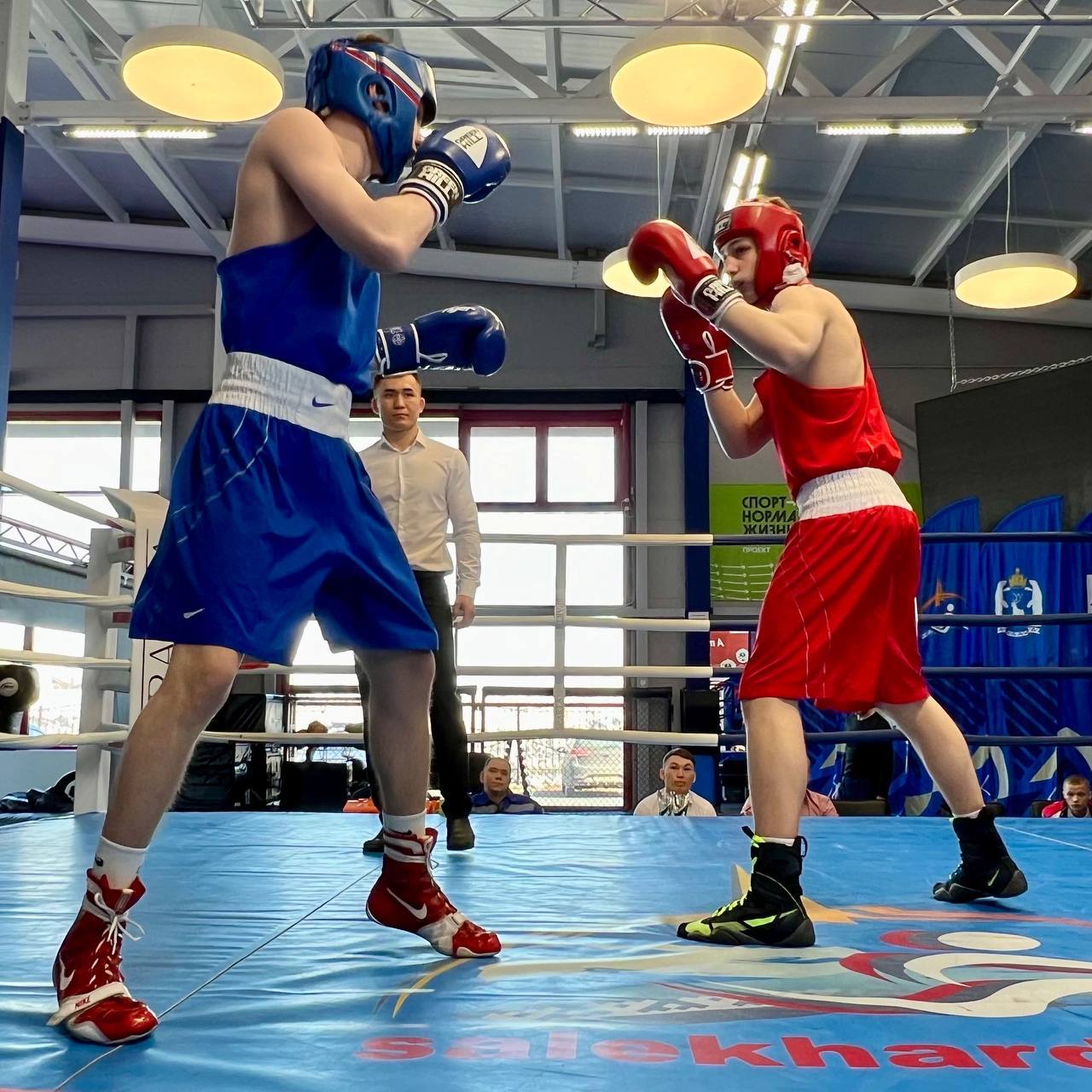 70 лет Побед. Сегодня мы поздравляем спортивную школу «Старт» – одно из самых значимых учреждений дополнительного образования в Салехарде 70 лет Побед. Сегодня мы поздравляем спортивную школу «Старт» – одно из самых значимых учреждений дополнительного образования в Салехарде