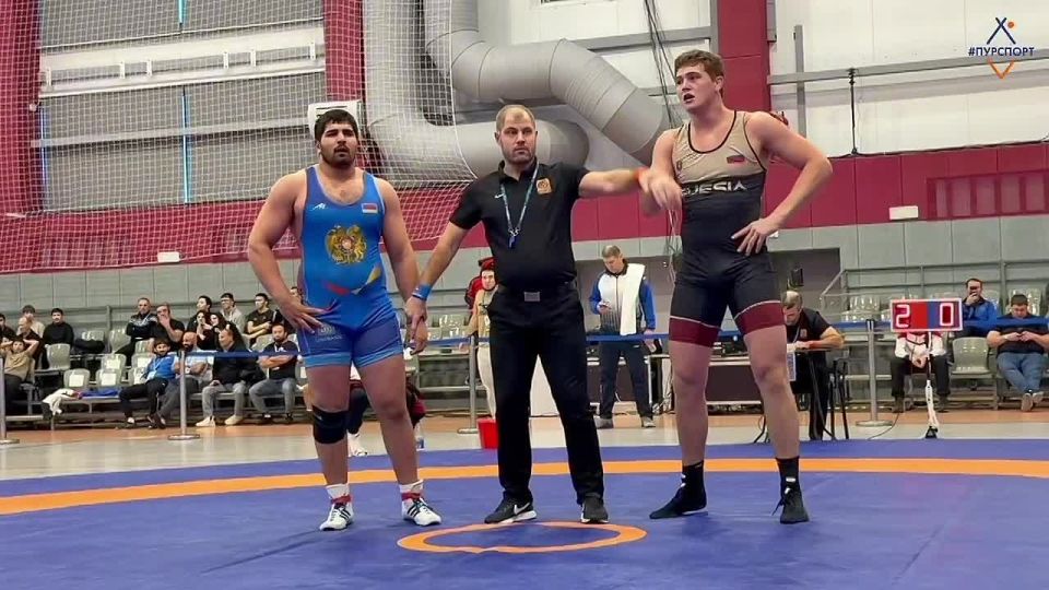 Все броски, захваты, прогибы и эмоции борцов у нас на видео