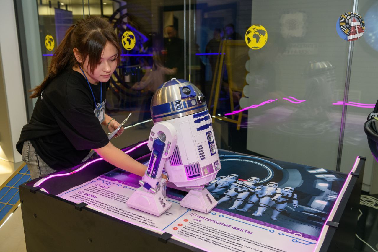 В эти выходные в детском технопарке «Пульсар» проходит фестиваль «НАУКА 0+: Ямальские чтения» В эти выходные в детском технопарке «Пульсар» проходит фестиваль «НАУКА 0+: Ямальские чтения»