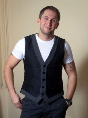 Псевдонимы, ставшие легендами: как знаменитости изменили свои имена и судьбы