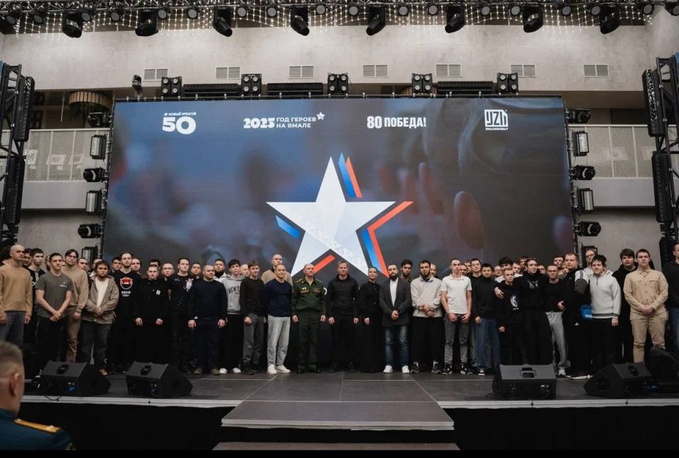 Антон Колодин: В Новом Уренгое идет осенний призыв