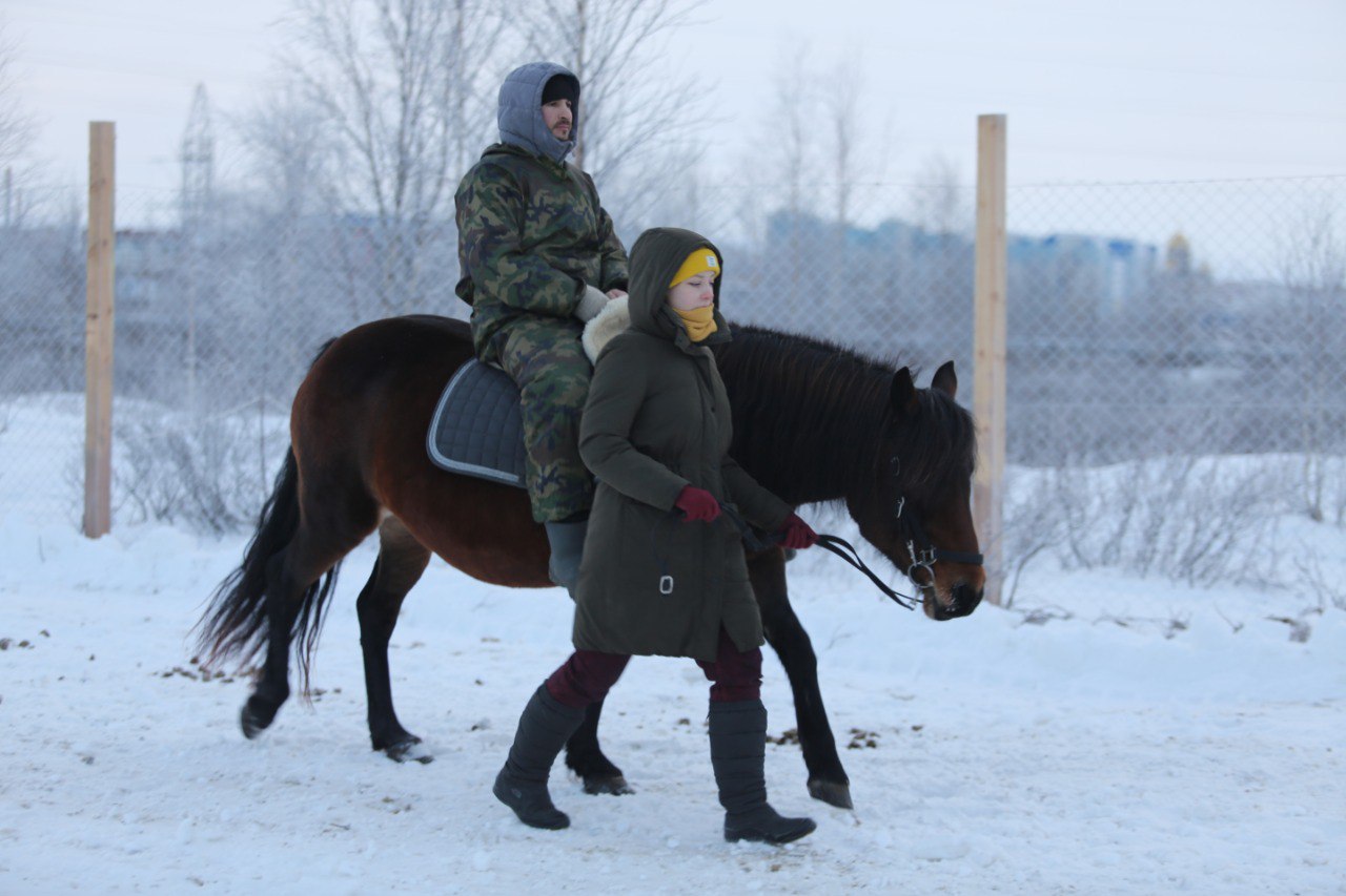 В отряде добровольцев-коноводов пополнение В отряде добровольцев-коноводов пополнение