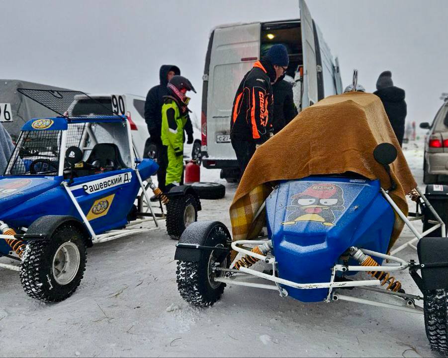 В газовой столице прошли региональные соревнования по автомобильному спорту В газовой столице прошли региональные соревнования по автомобильному спорту